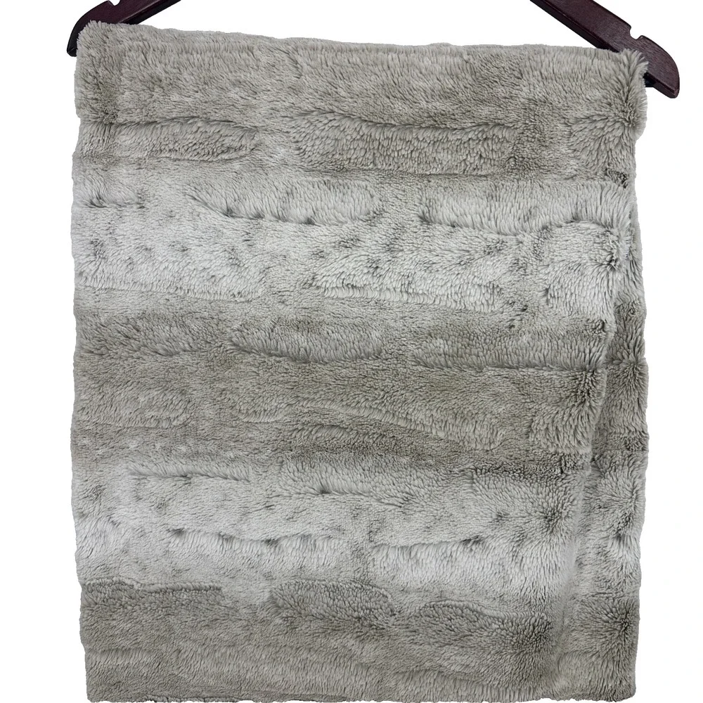 PIER 1 Imports Throw Blanket Animal Print Faux Fur Shaggy Snow Leopard 48